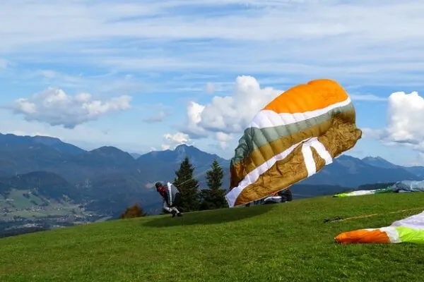 Solo Paragliding Courses