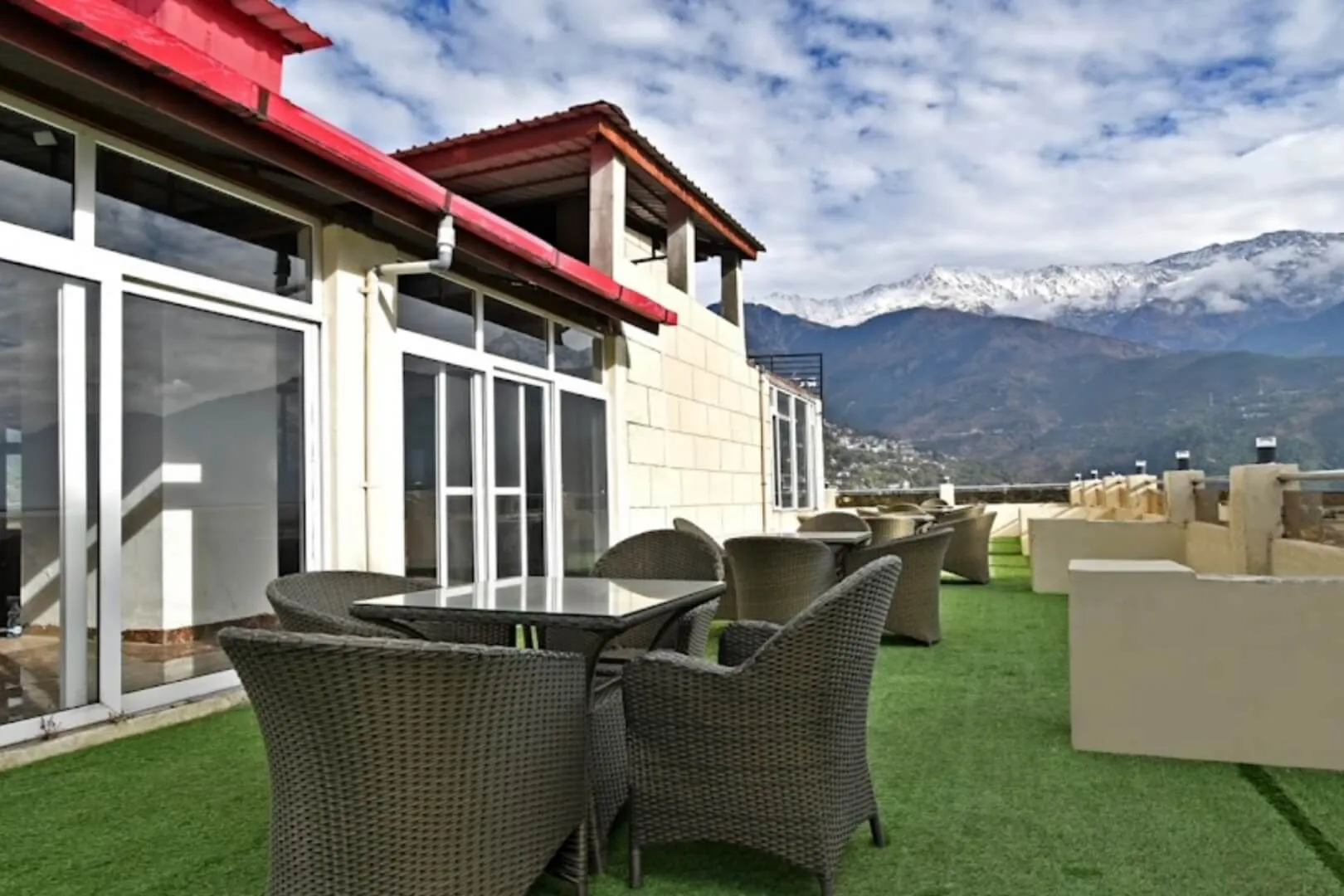 offer-dharamshala-bir-barot